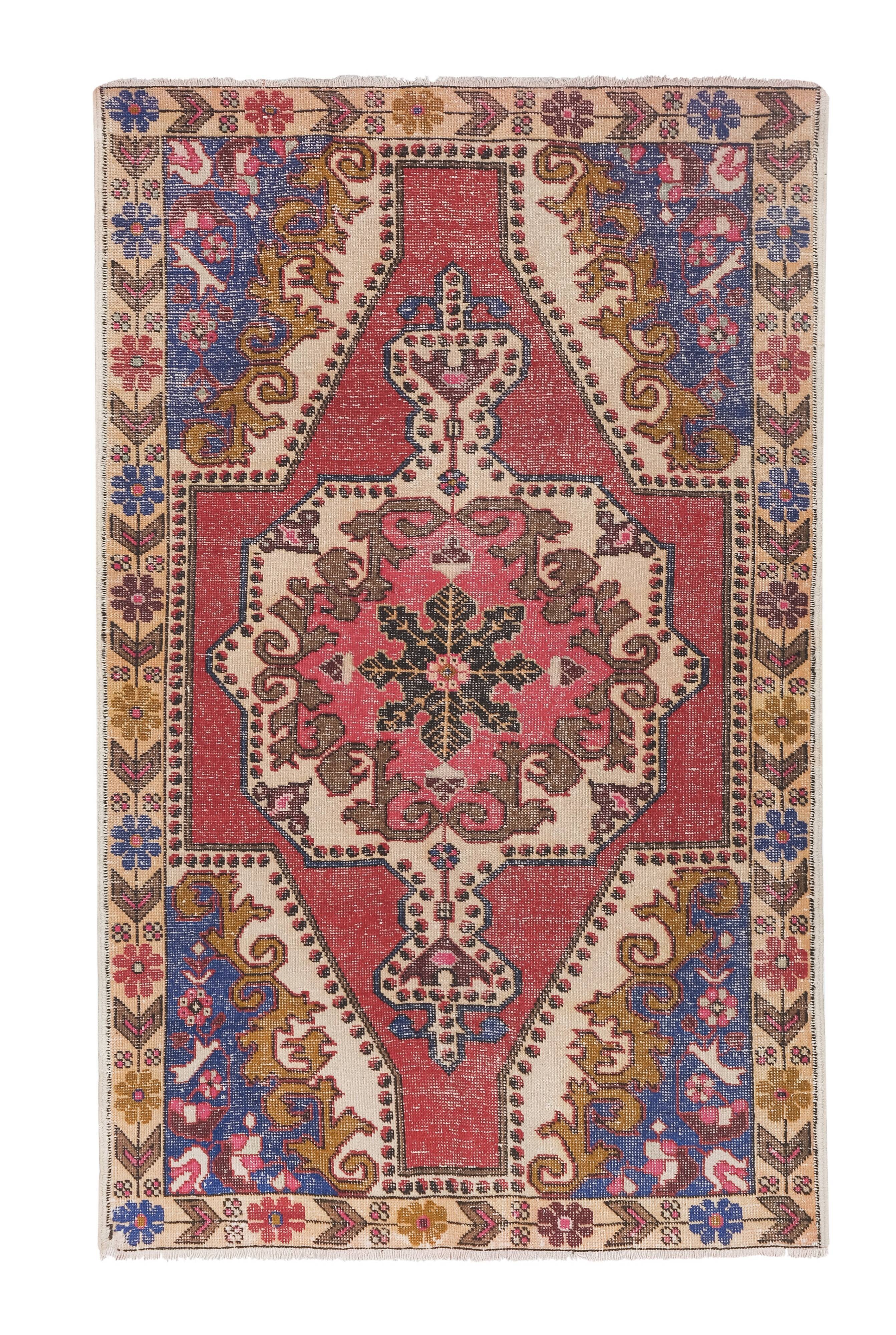 Vintage Turkish rug from Oushak, hand-woven 143 x 216 cm
