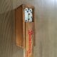 Jeu de dominos anciens dans sa boite en bois