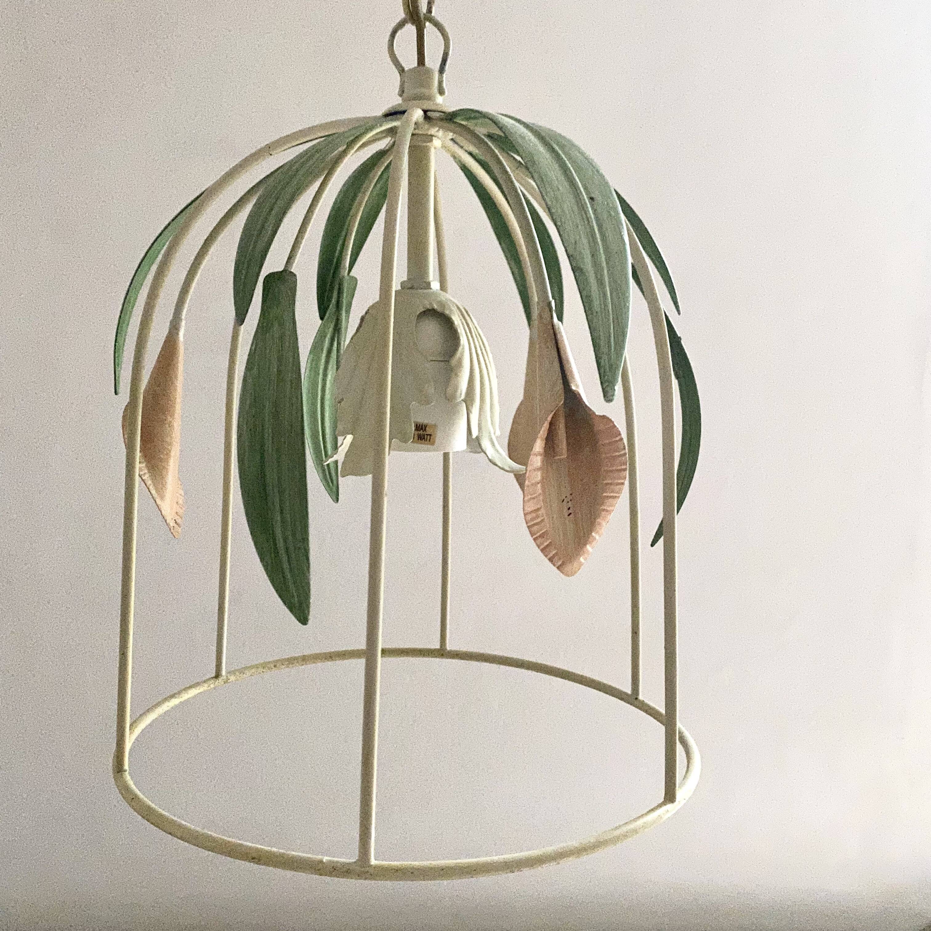 Suspension leaves and flowers