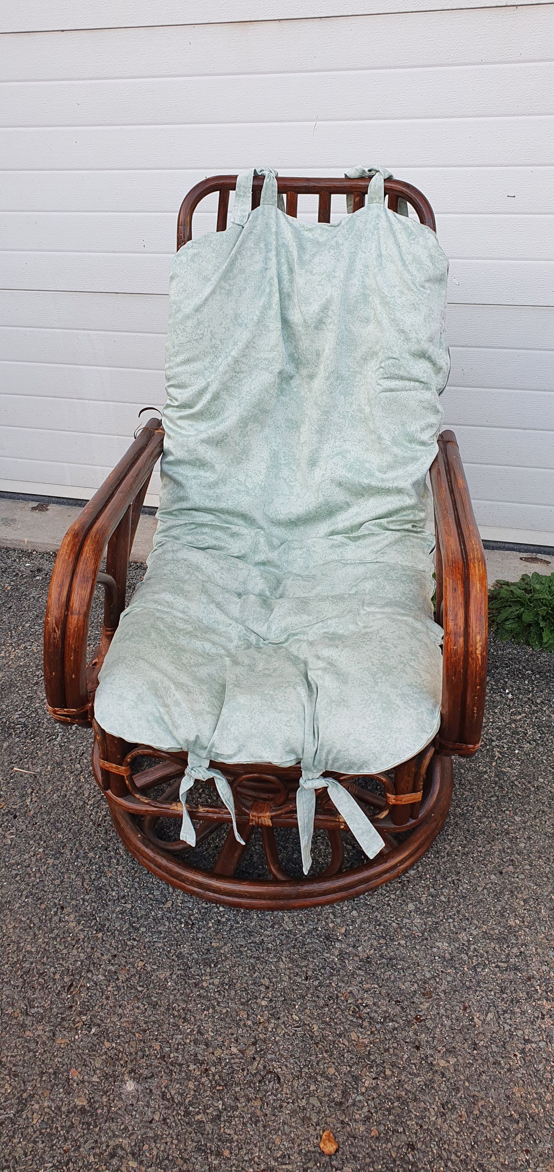 Rattan rocking chair from 1970