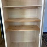 Armoire parisienne