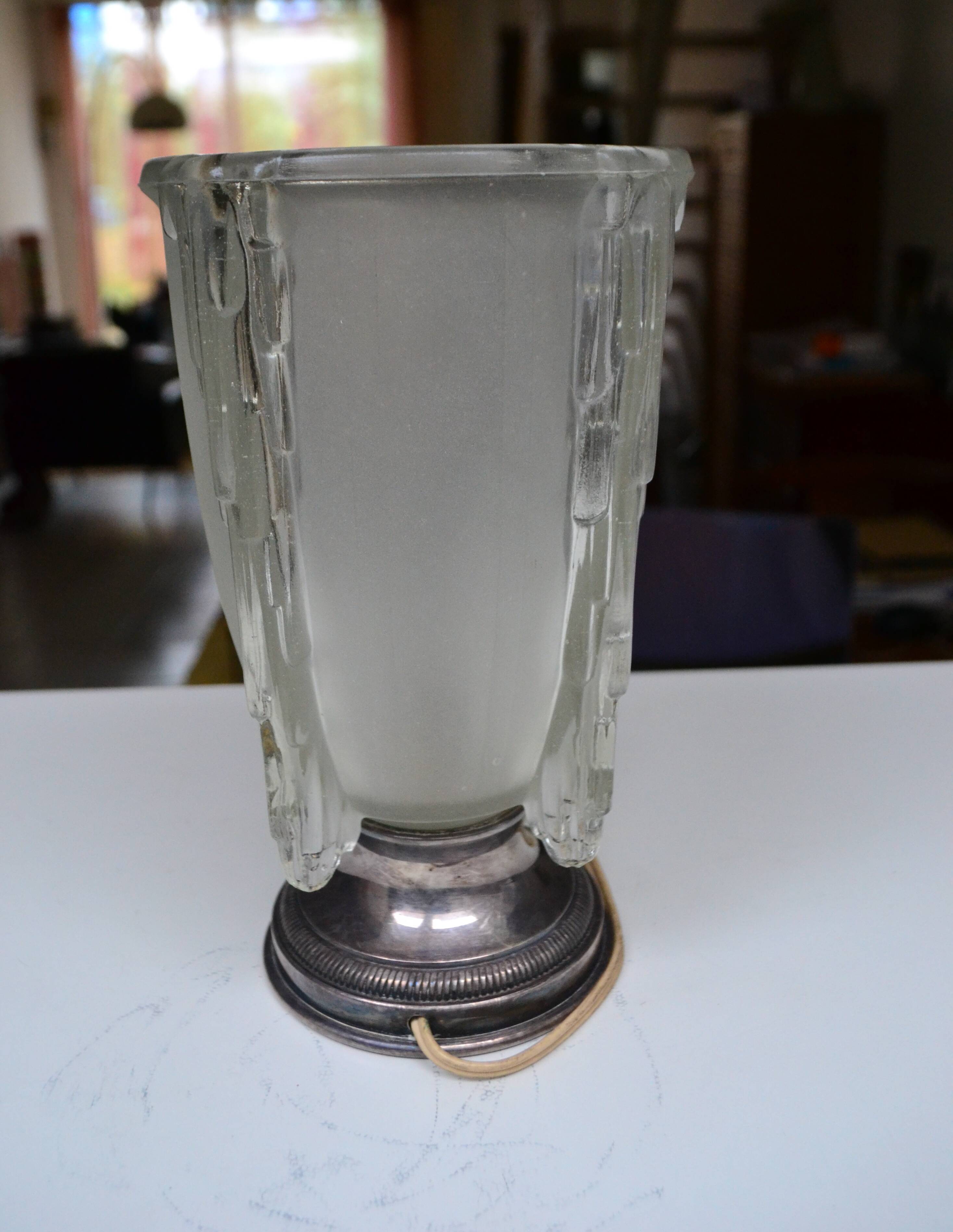 Art deco lamp jean gauthier ezan opalescent glass 1930s