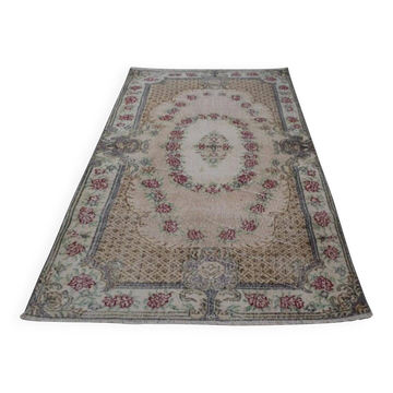Tapis Oushak turc vintage 114x212 cm