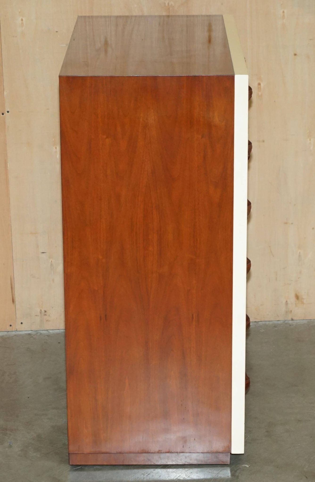 Commode Ralph Lauren Modern Hollywood cuir et bois