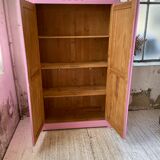 Pink knitted cabinet