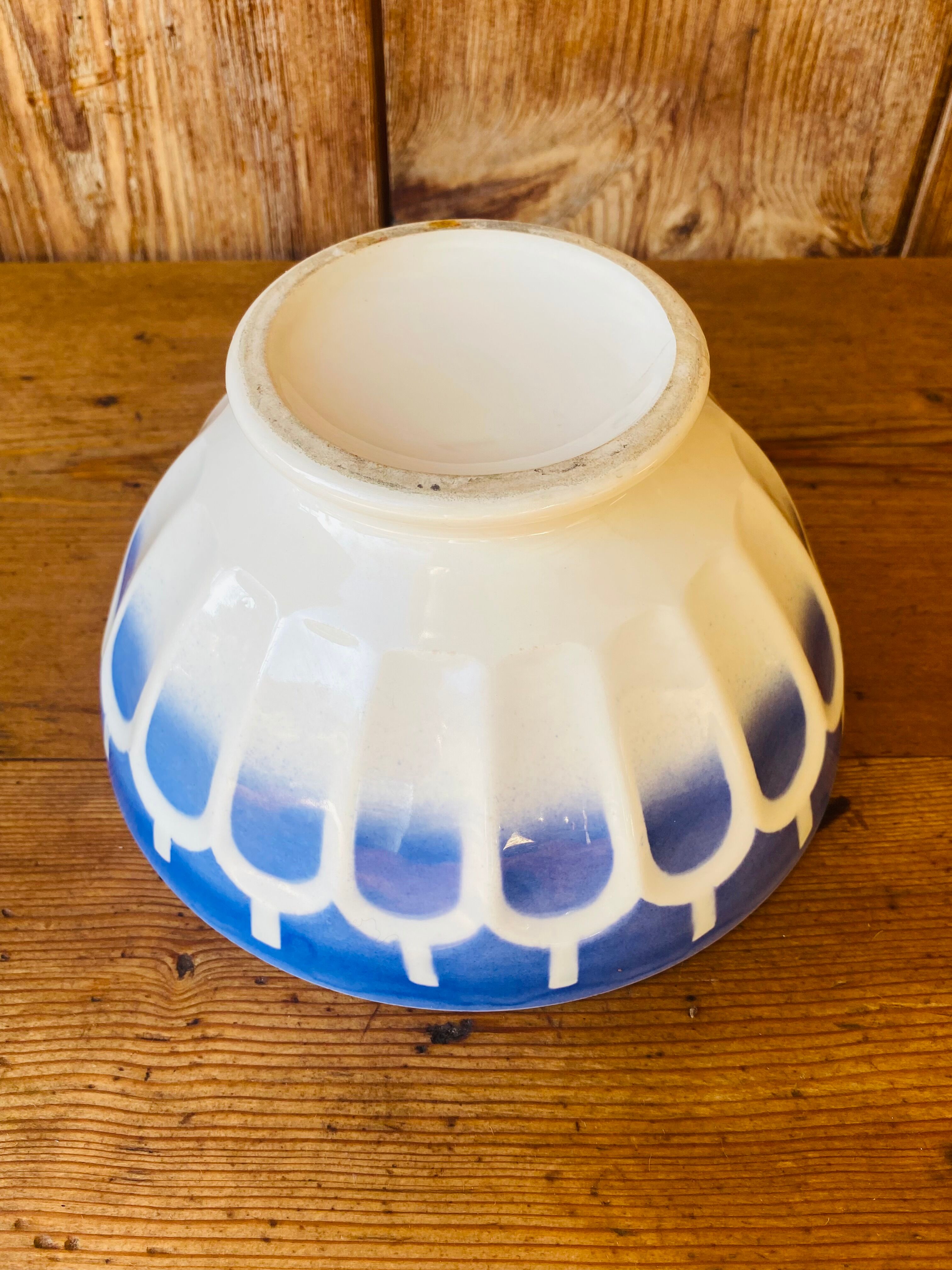 Duo of old bowls Digouin France