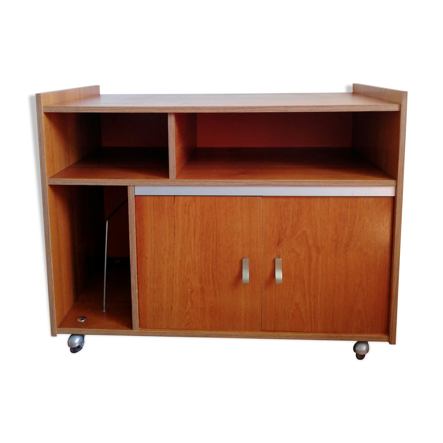 Furniture hifi teaeck