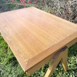 Scandinavian desk with compass feet