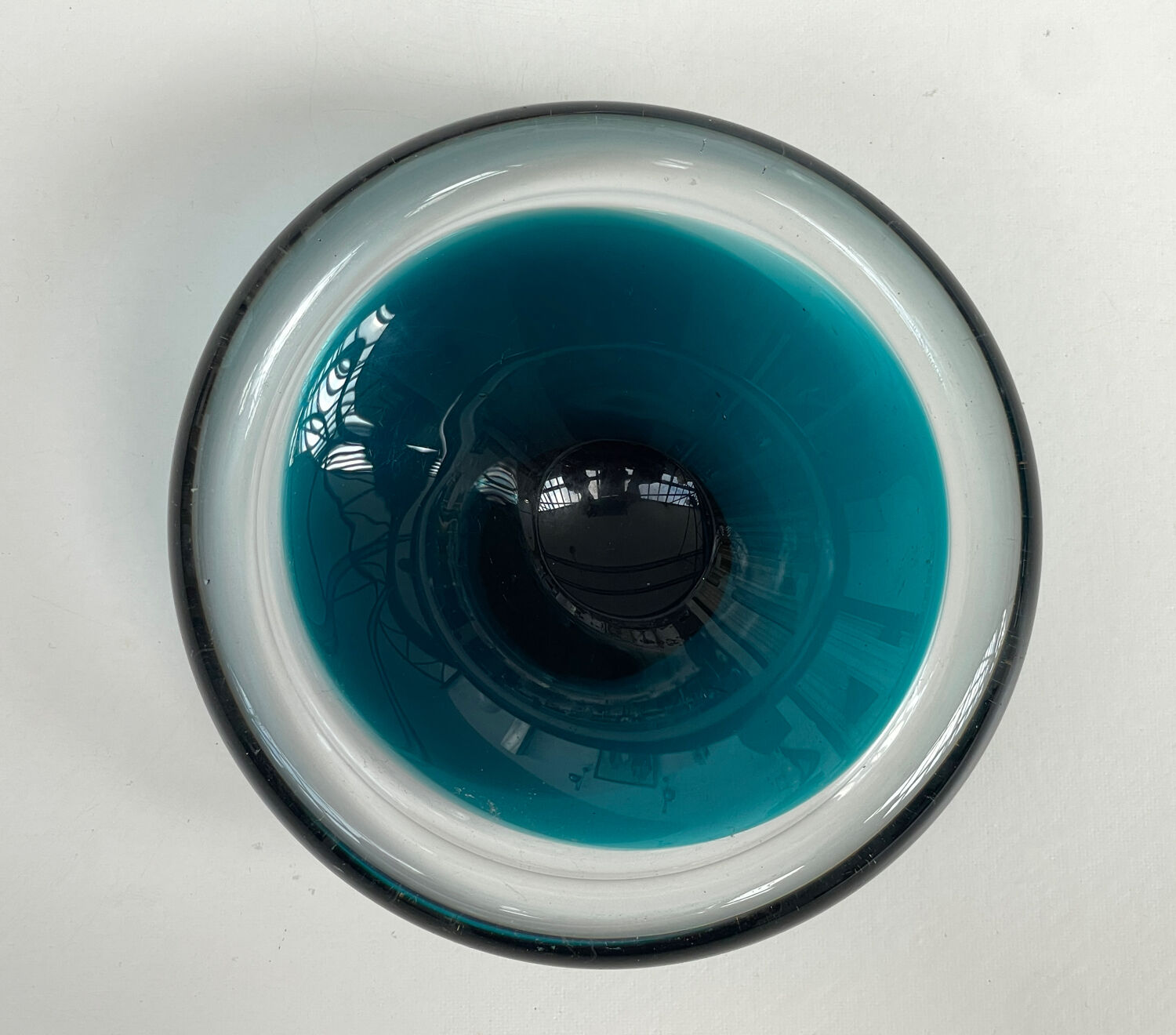 Scandinavian blue sommerso glass catchall – vintage design from the 1960s.