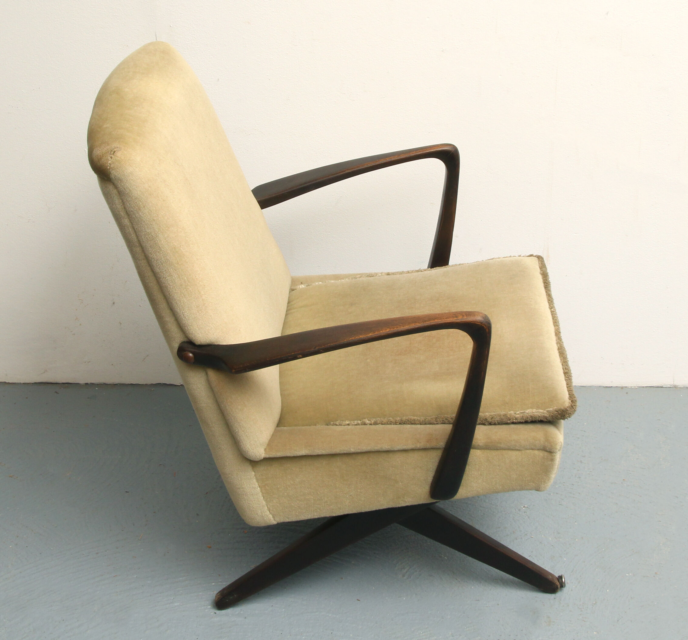 1950s scissor armchair in velvet