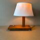 Petite lampe à poser en bois