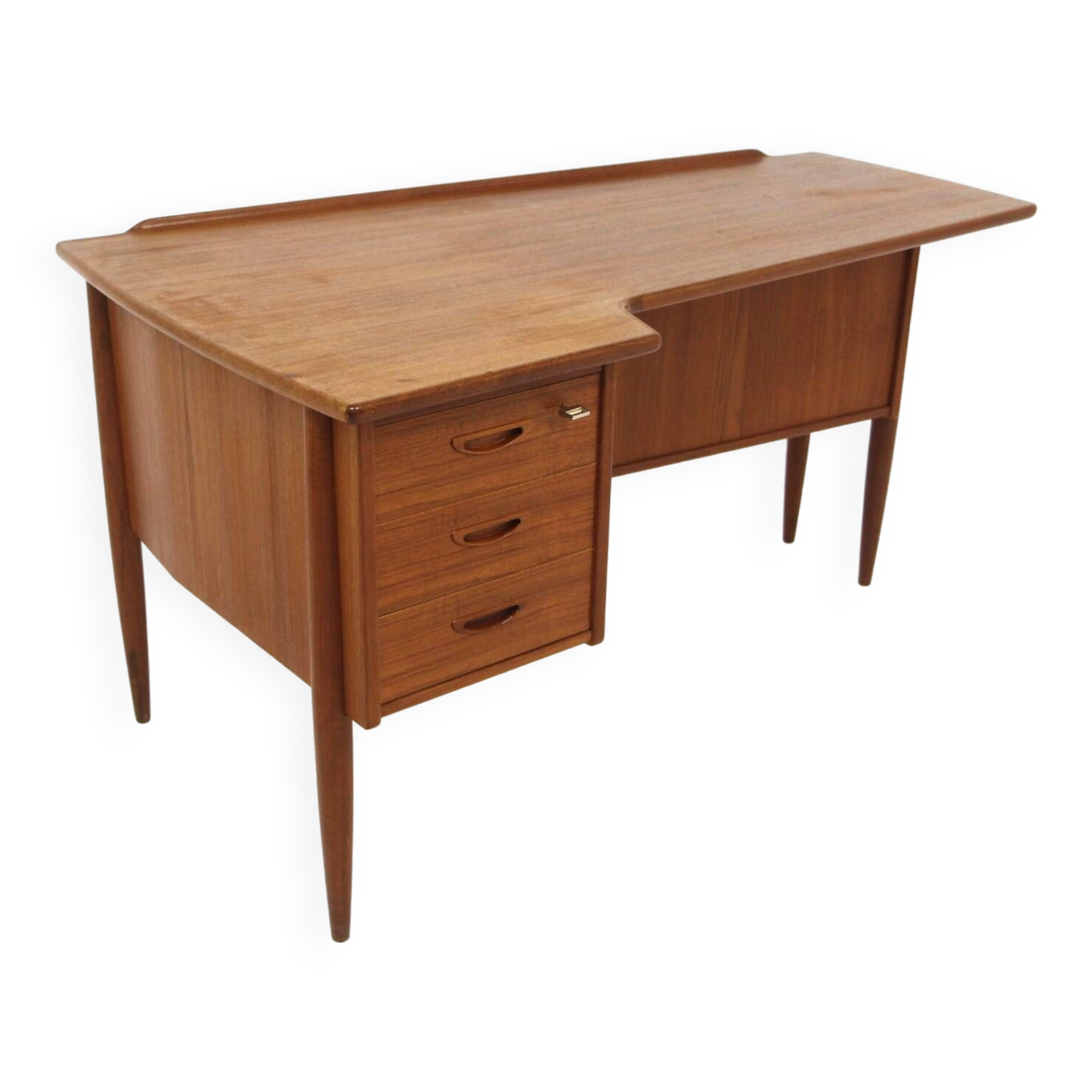 Scandinavian teak desk "A10", Göran Strand, Lelångs Möbelfabrik, Sweden, 1950