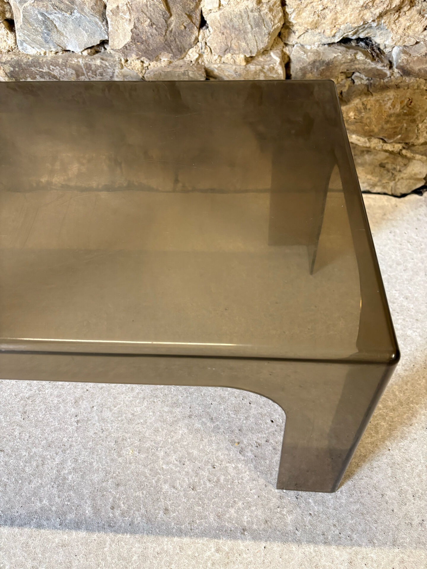Table basse rectangulaire en plastique moulé, 1970