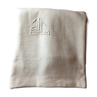 Monogramee damask tablecloth