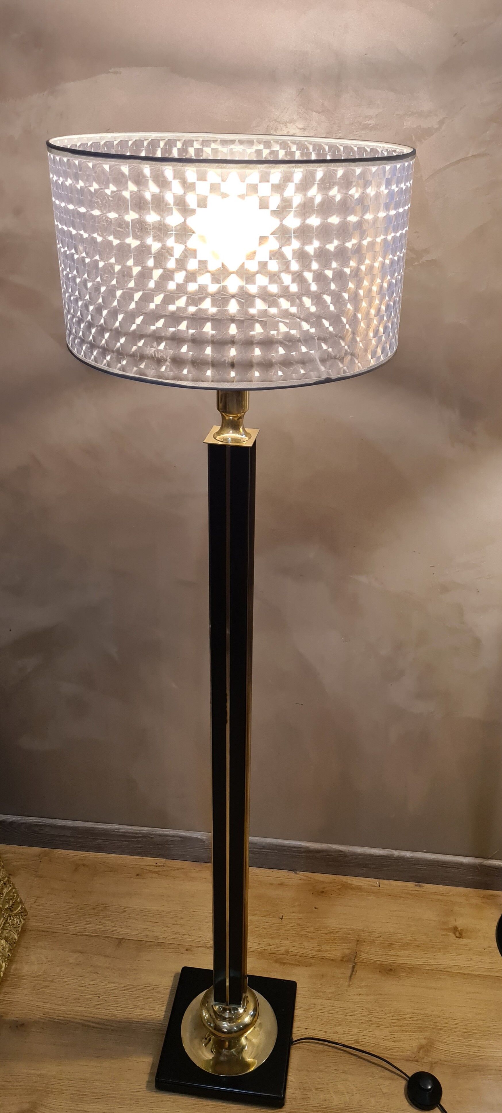 Modernist floor lamp 1970 luxury