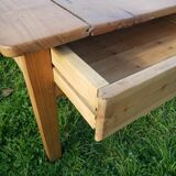 Table basse de ferme
