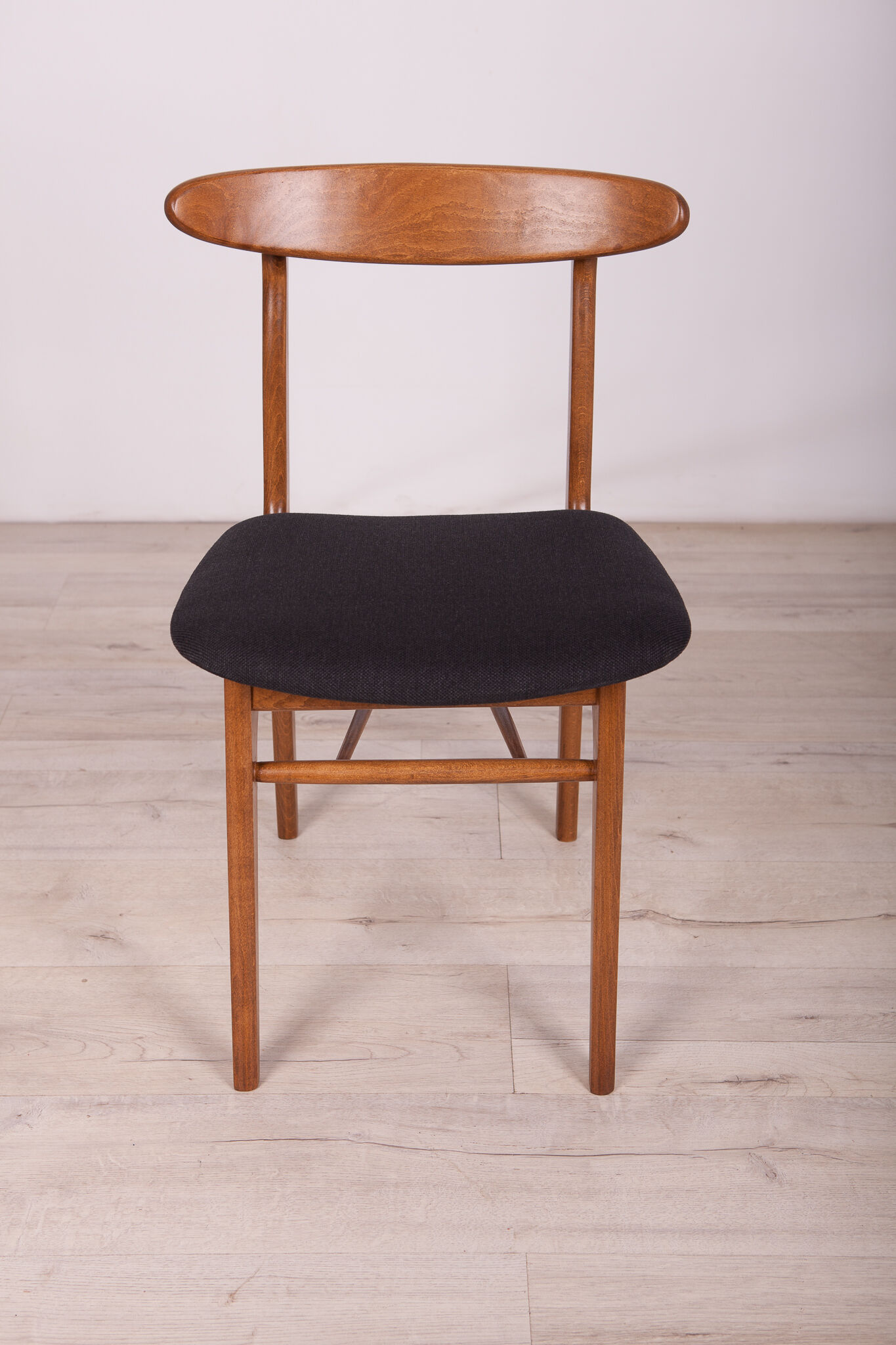 Model 200-190 Dining Chairs by Rajmund Teofil Hałas, 1960s, Set of 4