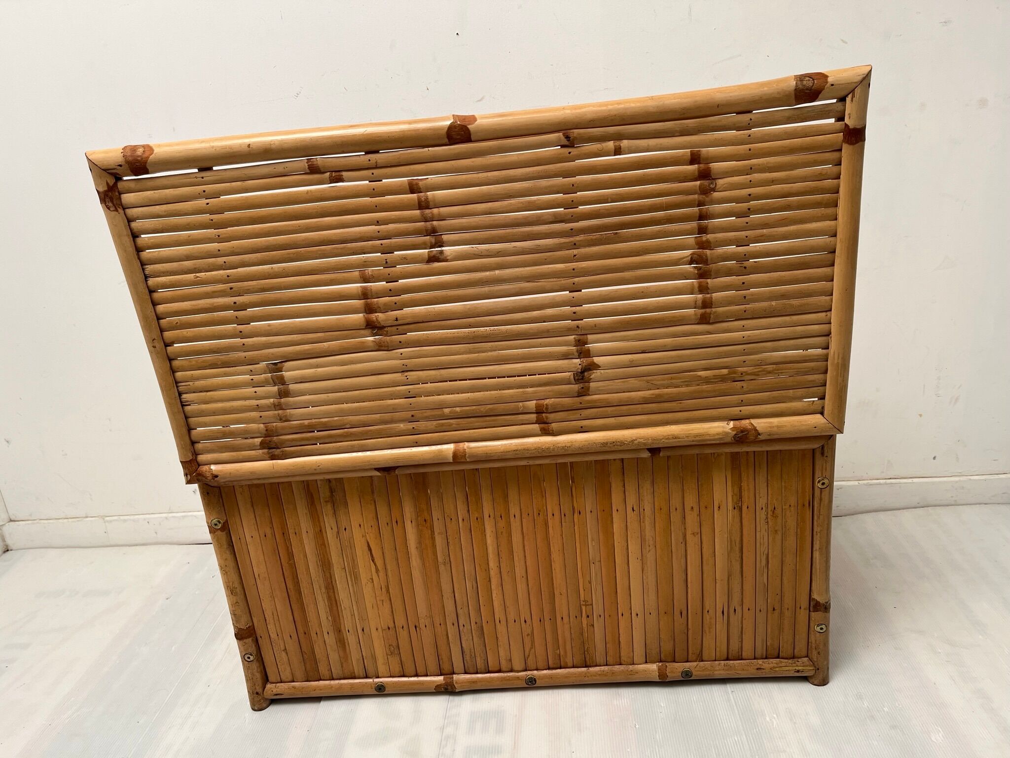 Bamboo chest 60s-70s