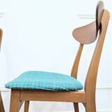 2 Green Chairs by Faldsled