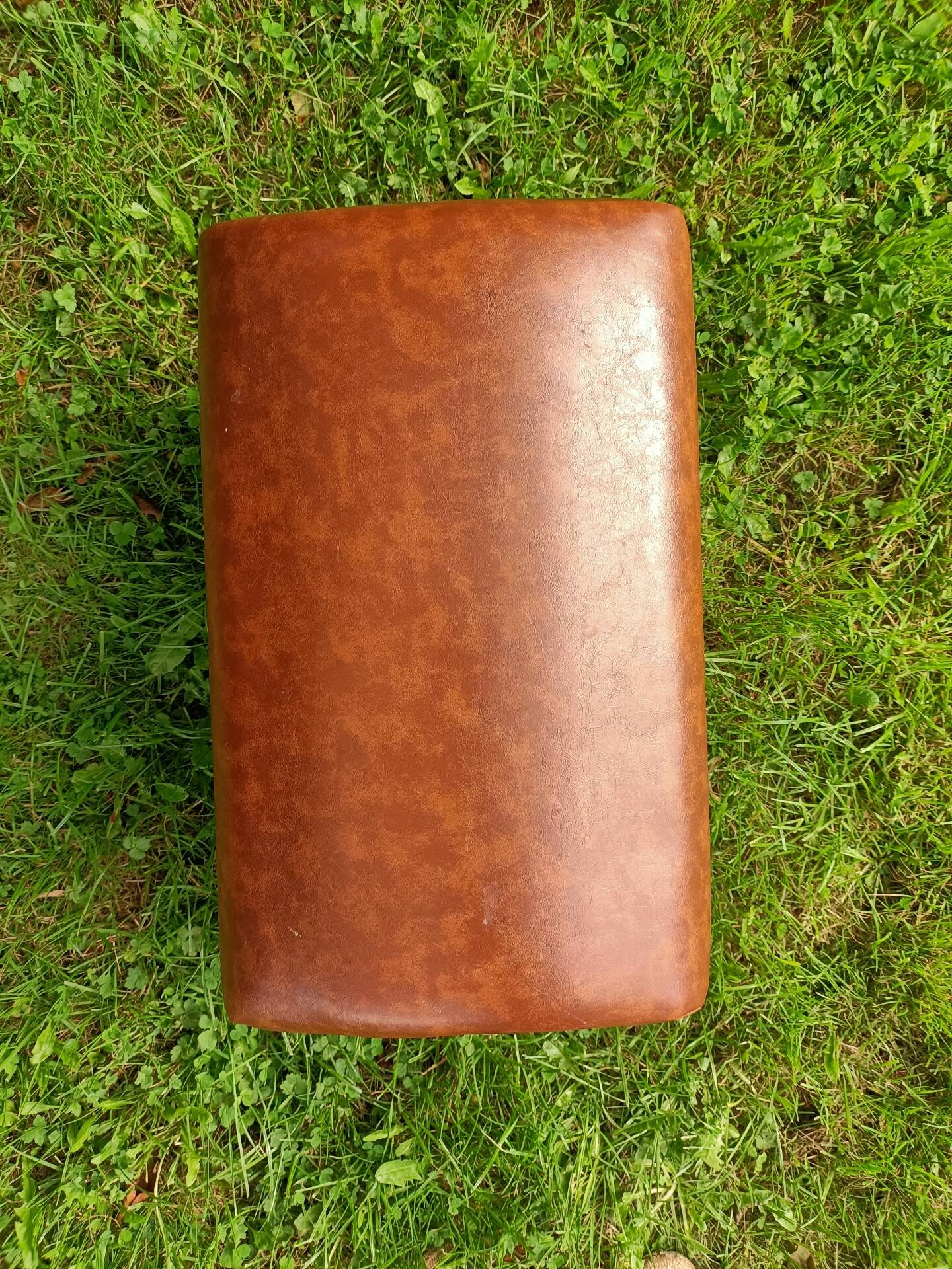 Tabouret cuir