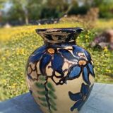Signed retro vase