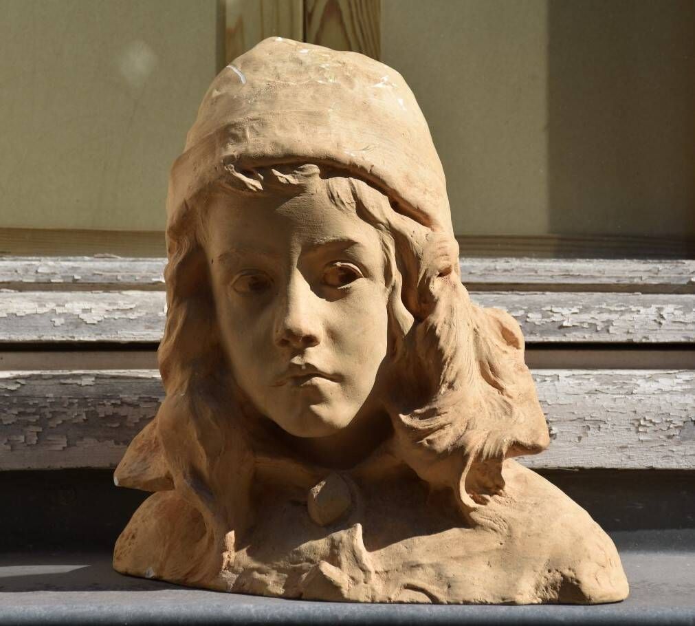 Henri Rogerol (attributed to), Young Girl with Bonnet (circa 1920)