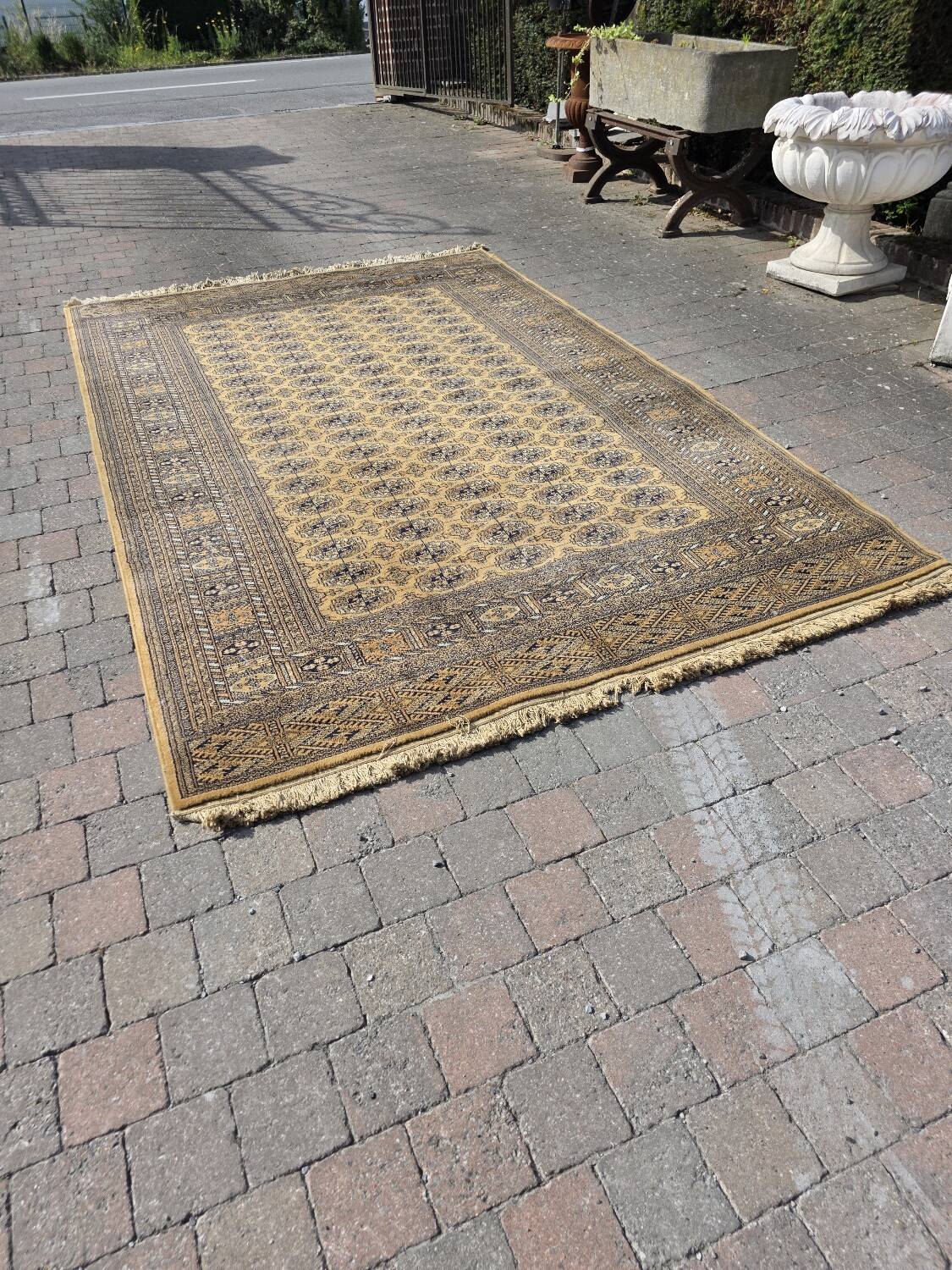 Pure wool rug