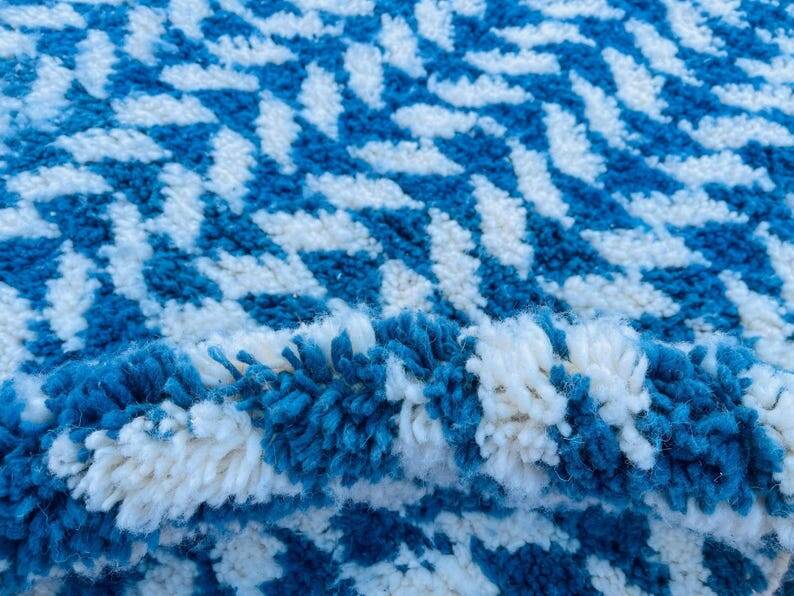Authentic handmade Berber rug 200/300 cm