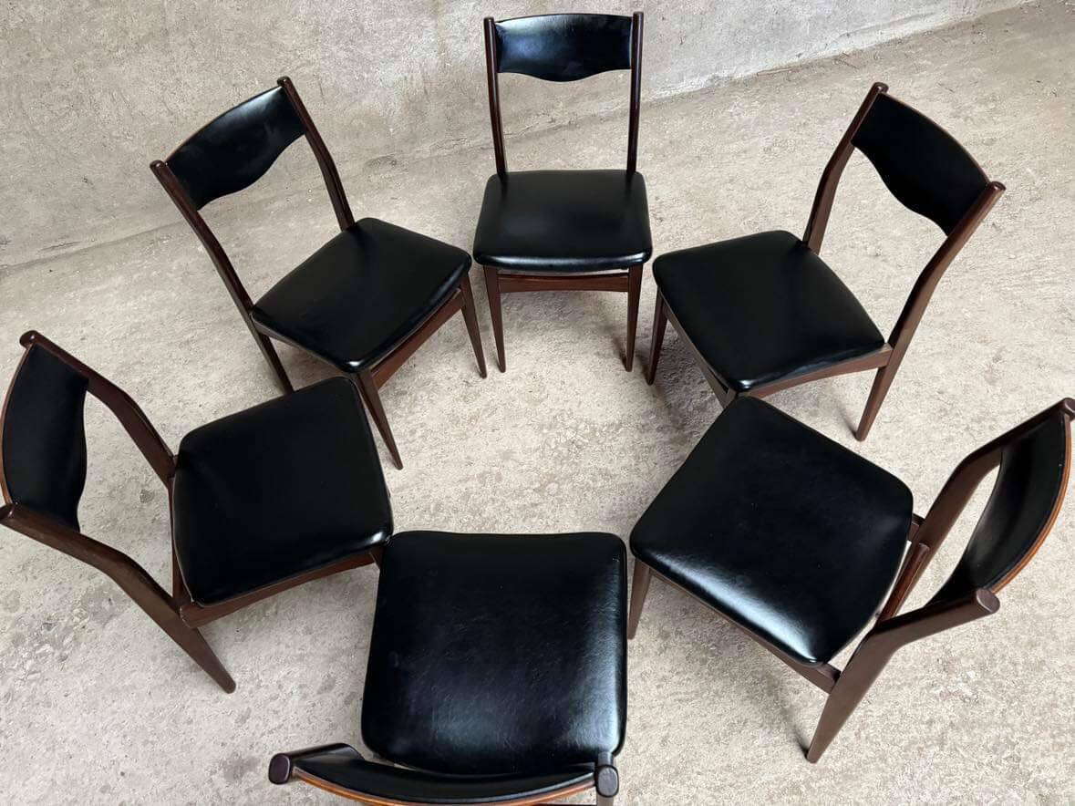 Series Set of 6 vintage Scandinavian rosewood chairs from the 1960s