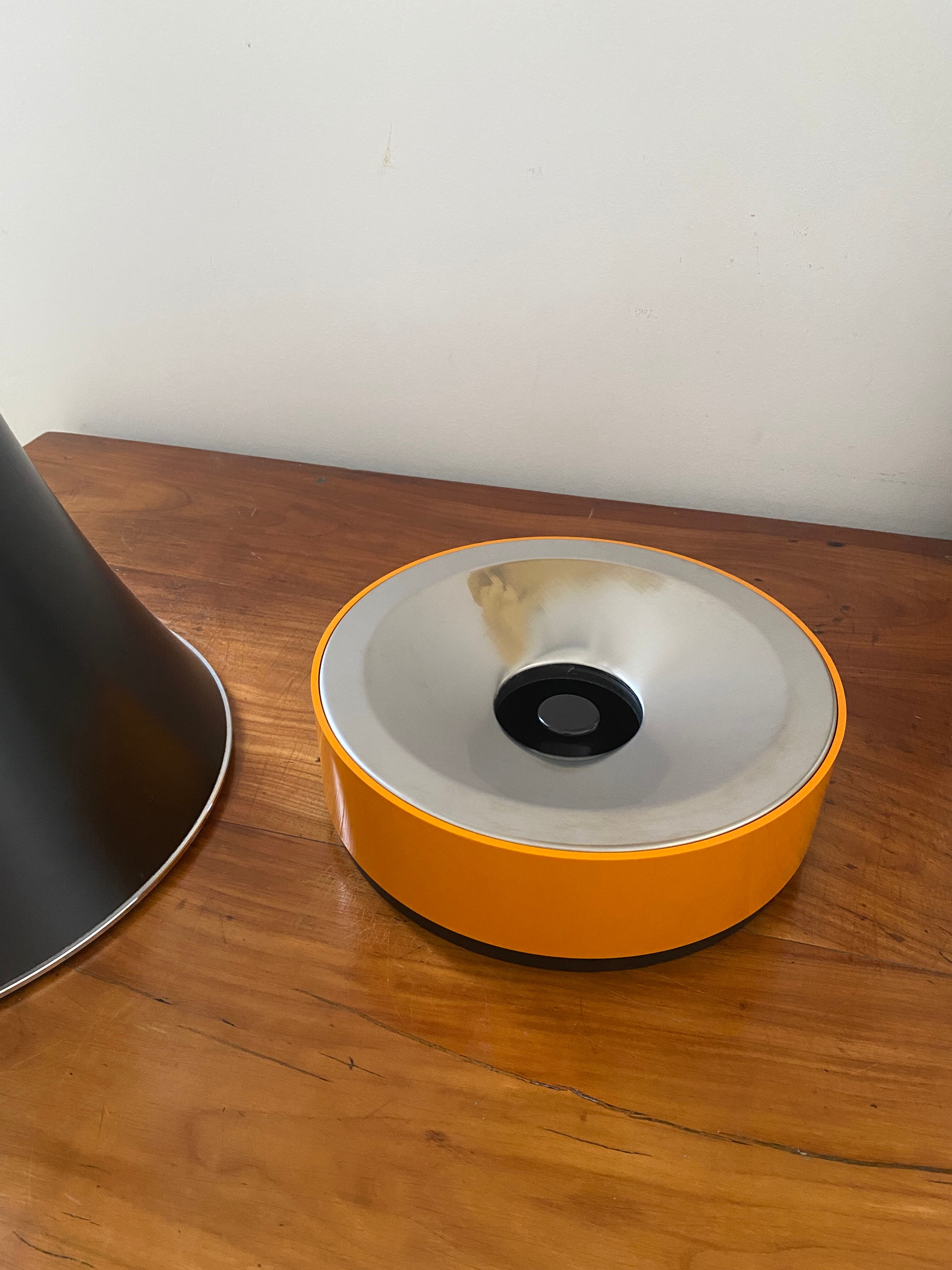 Ashtray manade samp design Jean-René Talopp orange