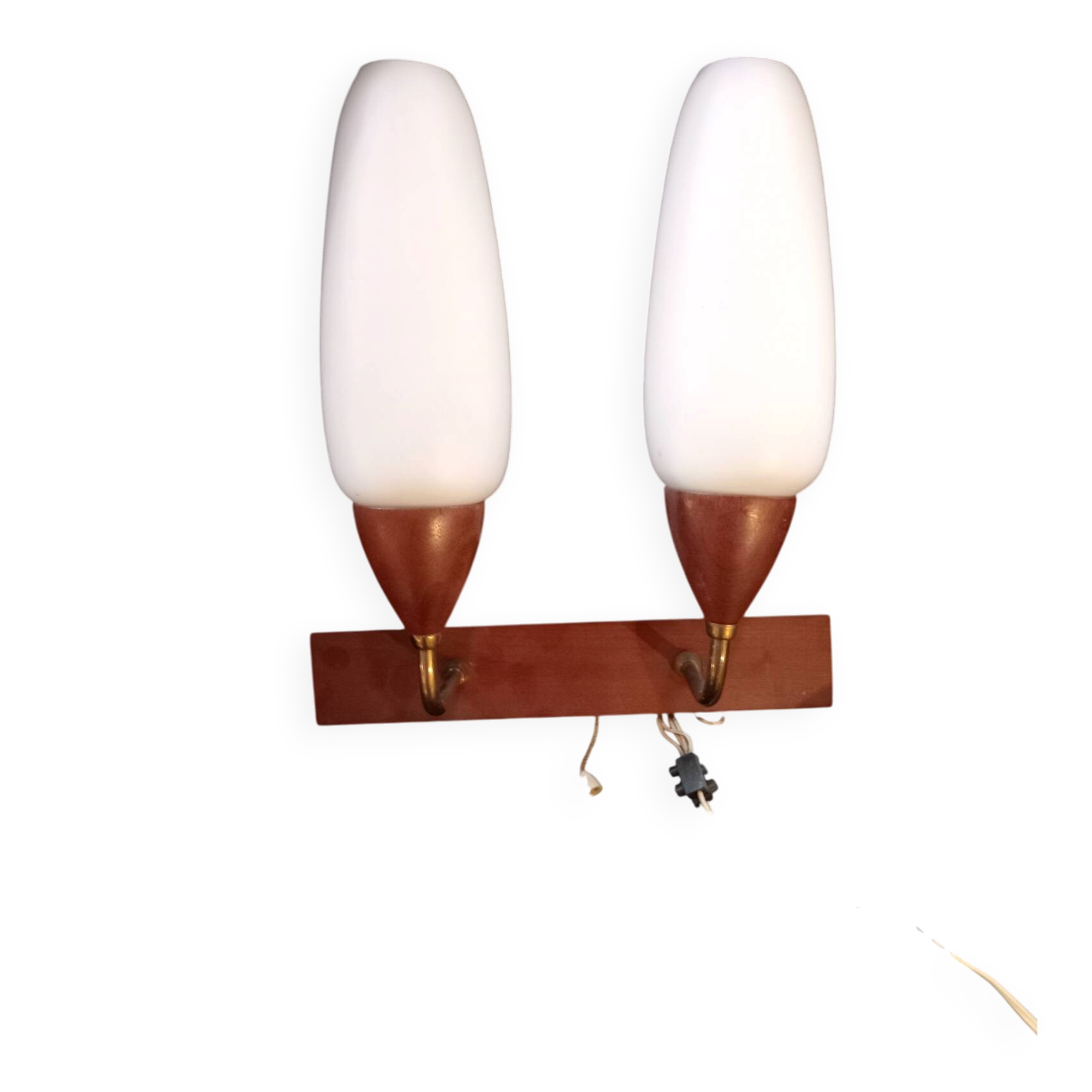 Opaline wall light from the 1960s.