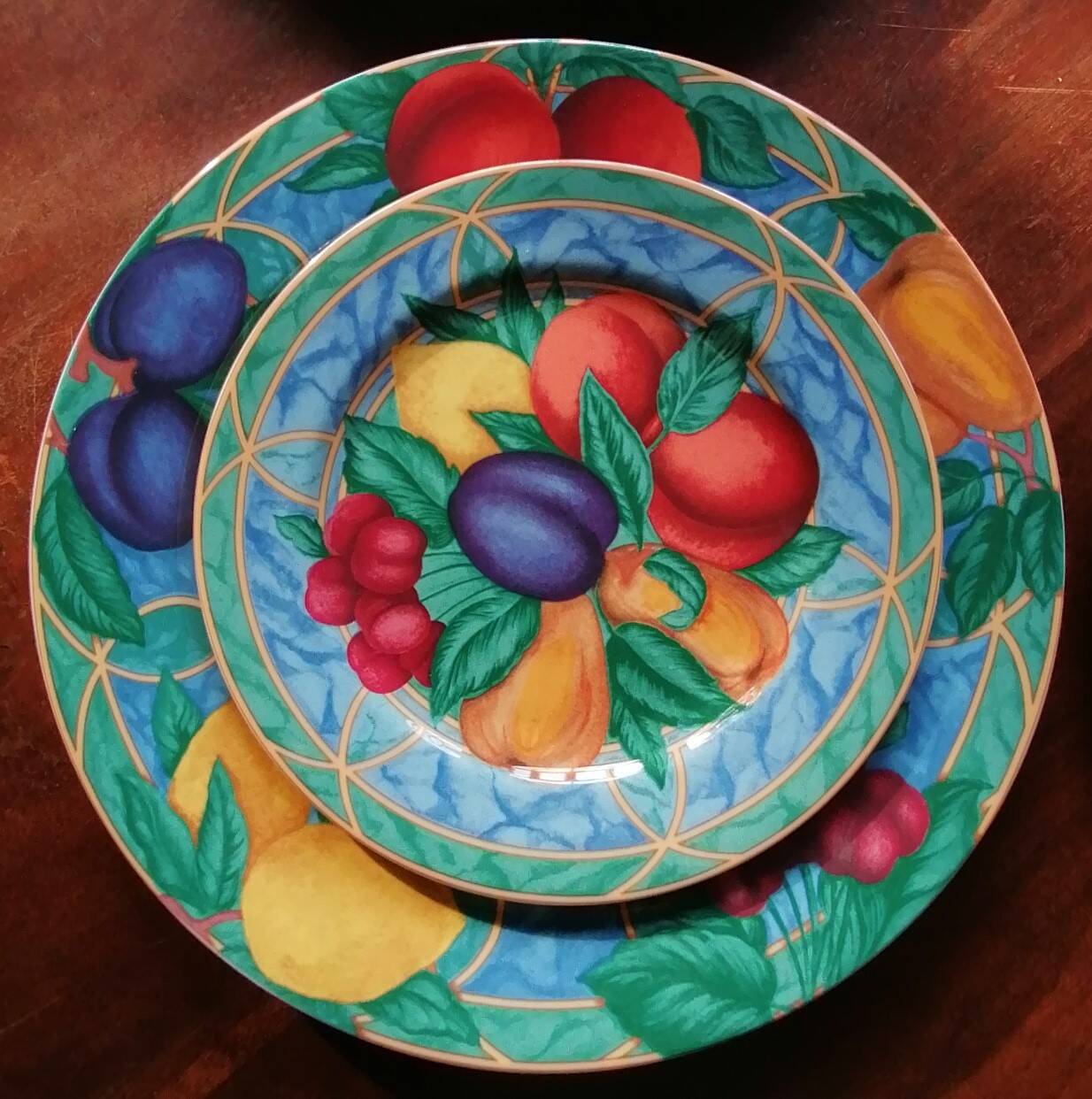 Set of 2 x 12 fine porcelain plates, dinner and dessert plates - Basket