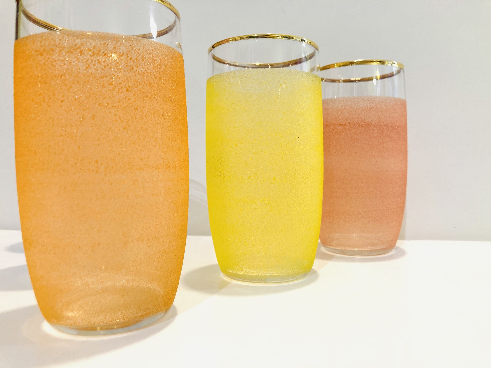 X5 multicolor granite glasses from the 50s/retro/kitchen/vintage