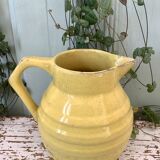 Set of 4 pitchers