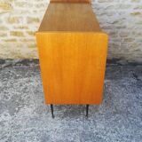 Convenient metal compass feet