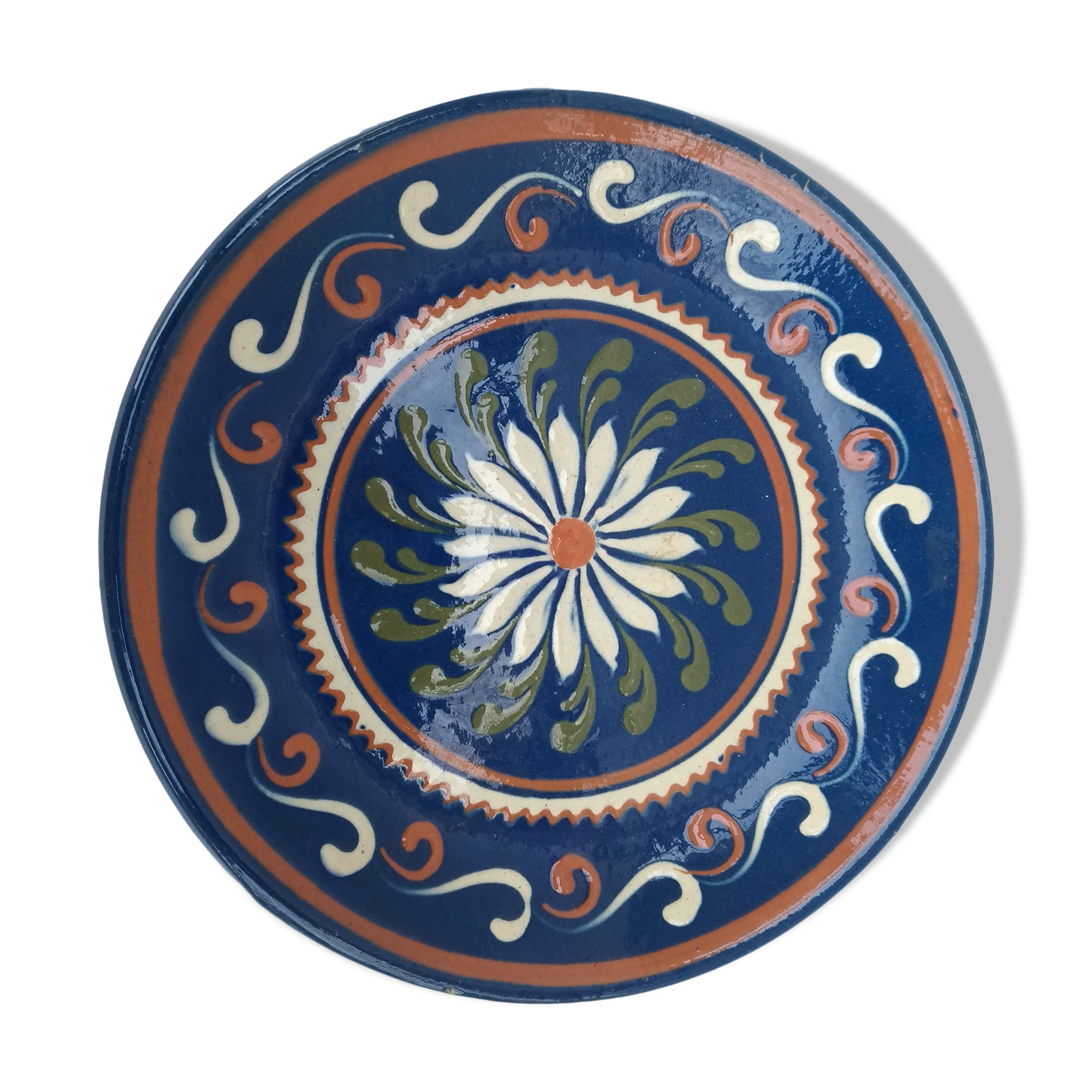 Assiette a decor floral, origine alsace