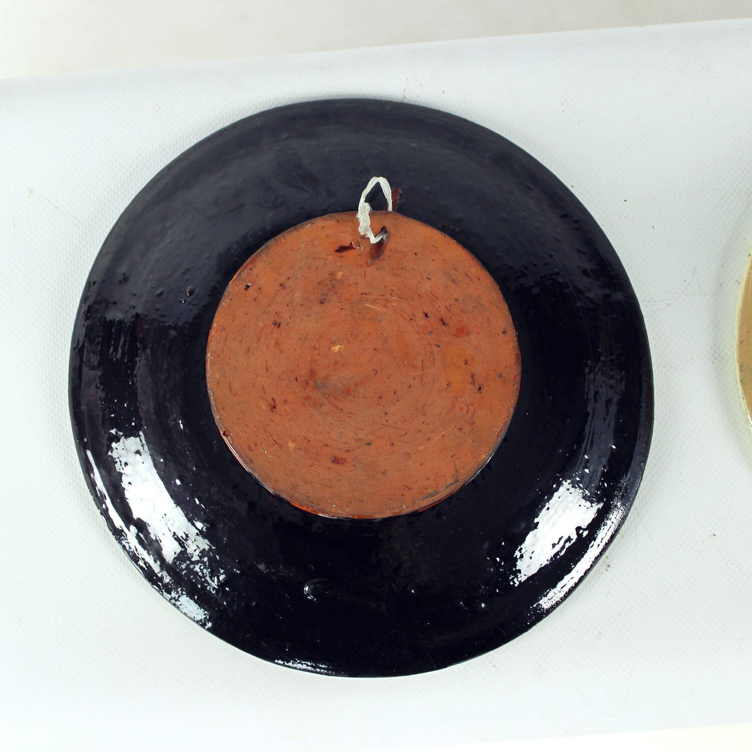 Set of three vintage folk art ceramic wall plates, Czechoslovakia and Romania.