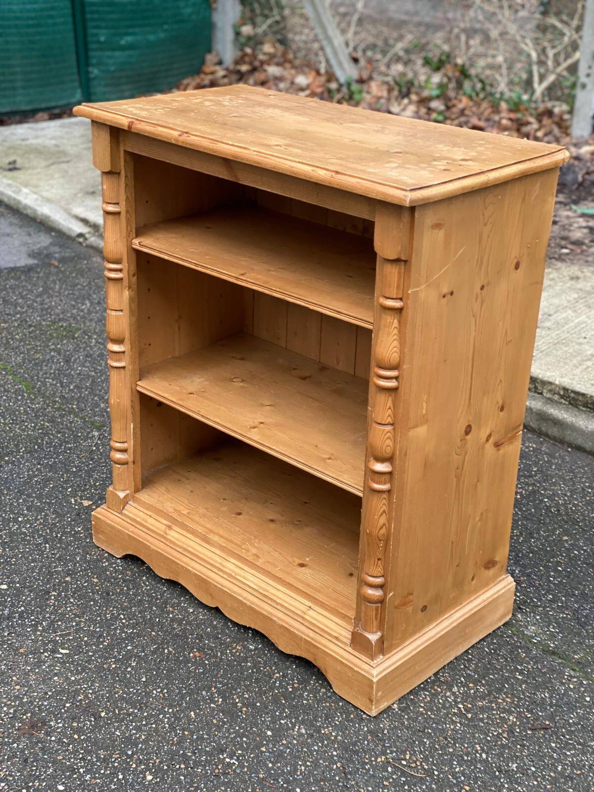 Vintage wooden shelf from Interior's in 1980s English style.