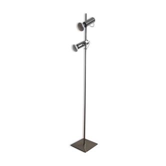 Aluminum floor lamp