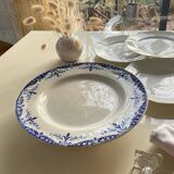 2 cake plates 'iron earth'