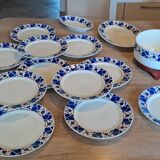 Service assiettes plates Badonviller modèle Bourgogne