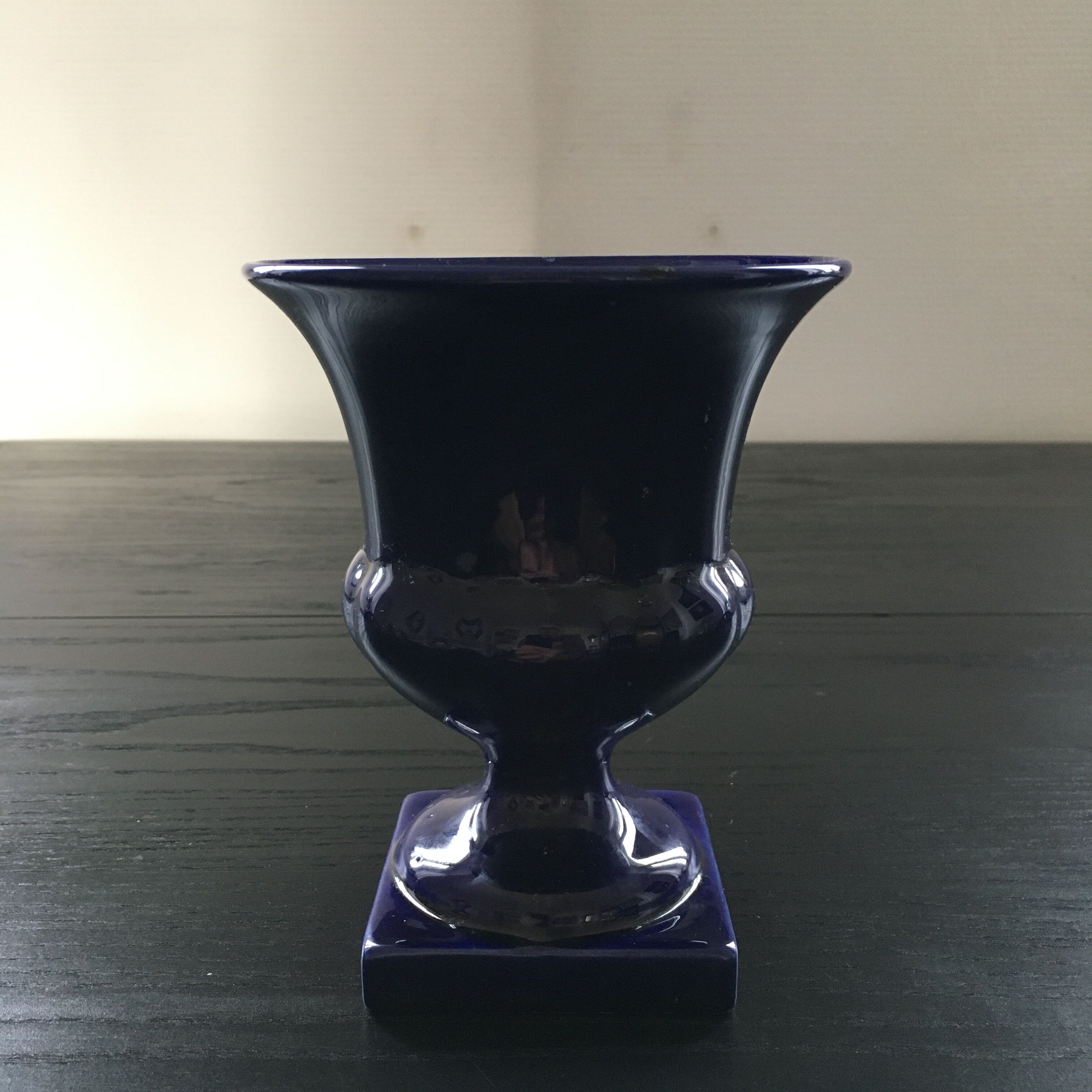 Methylene blue Medici style vase