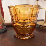 Vase en verre ambré