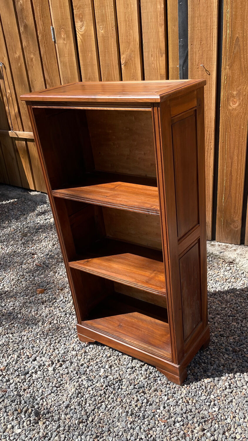 Bibliothèque vintage en bois