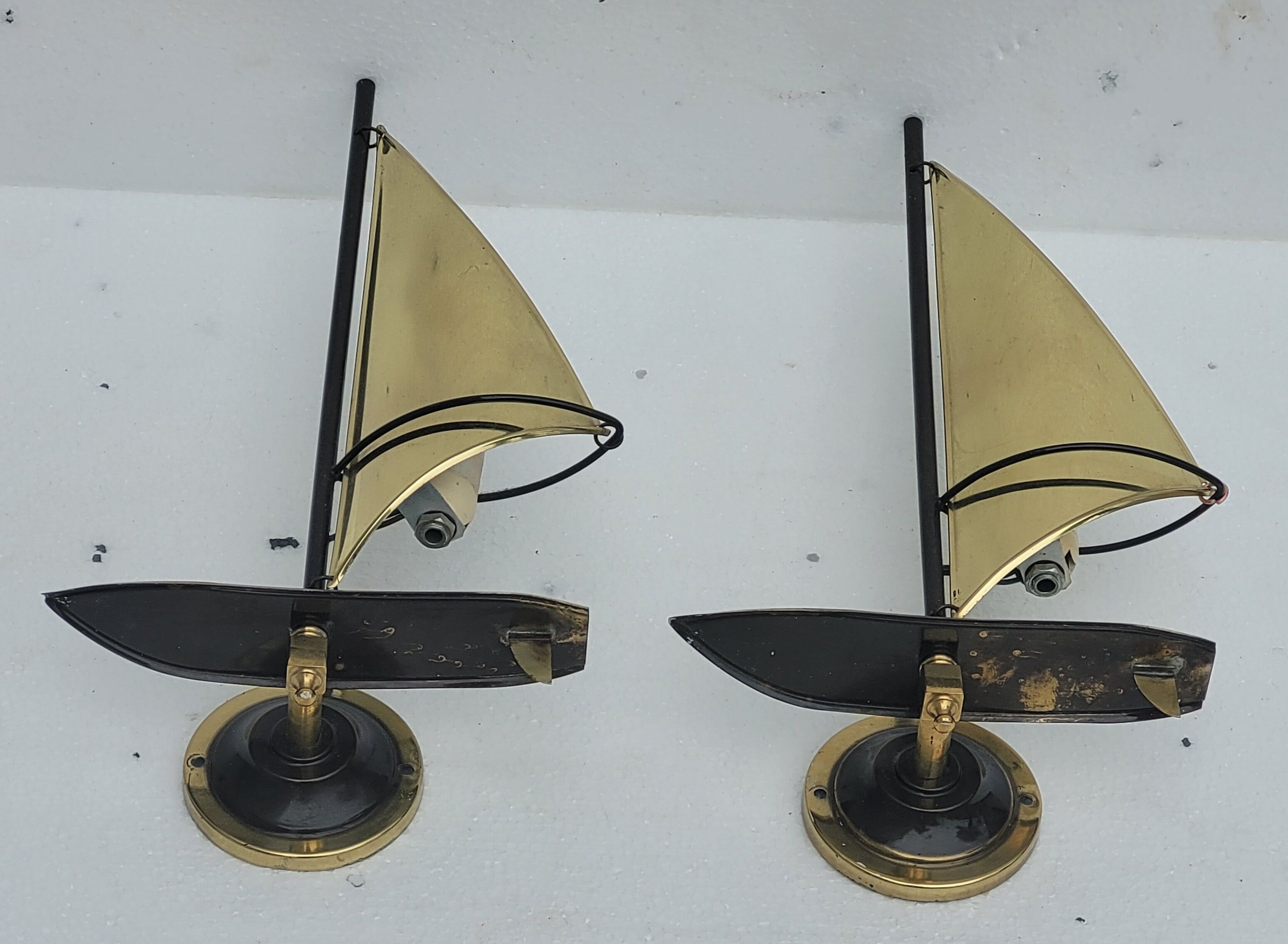Pair of vintage sconces Sailboats in brass marine décor