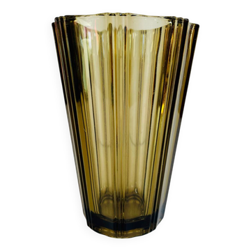 Vase en verre fumé