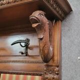 Grand porte manteaux style Renaissance en noyer vers 1850