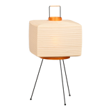 Lampe Akari 7A par Isamu Noguchi pour l’atelier Ozeki et Vitra