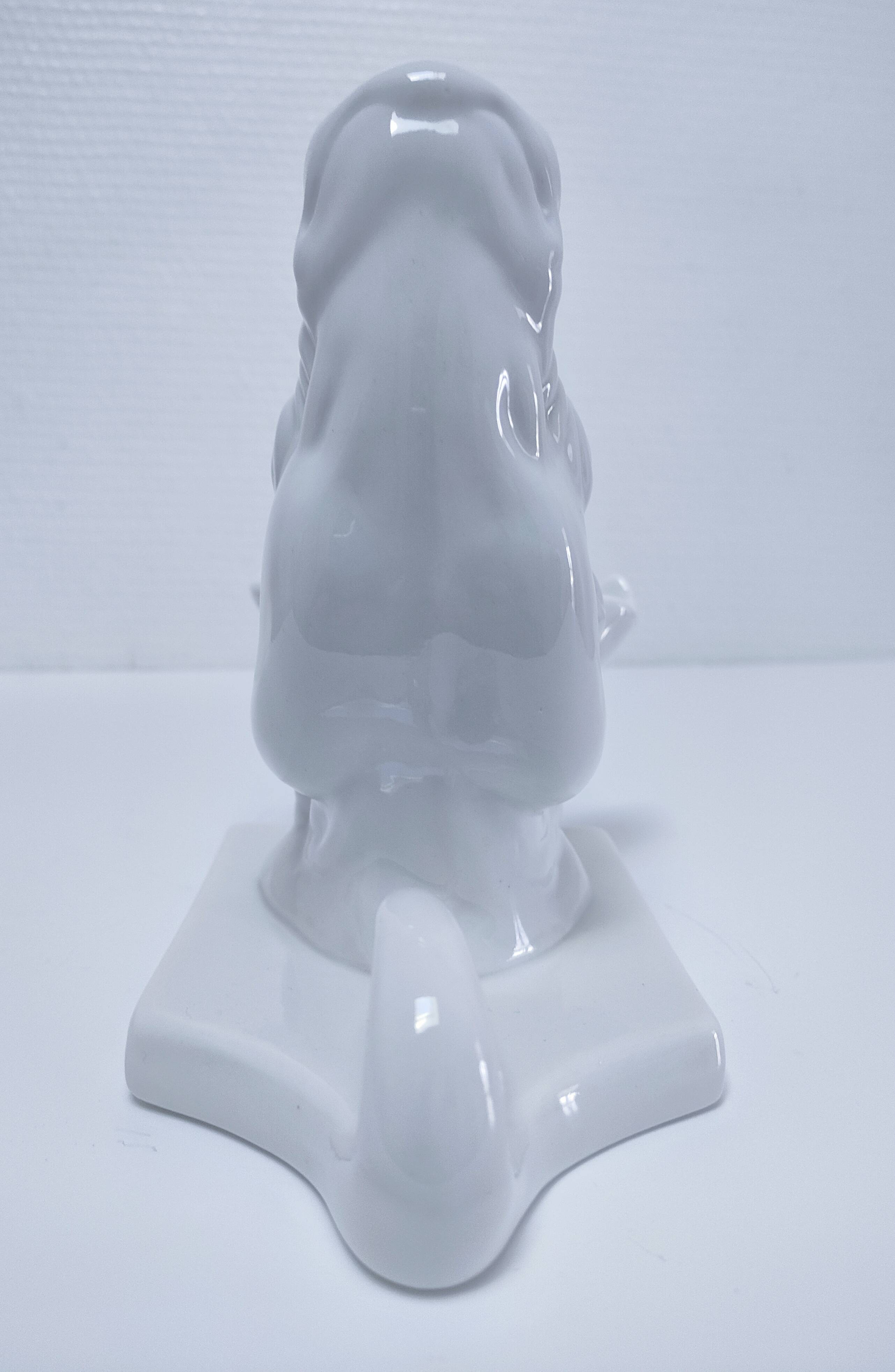 Porcelain rhinoceros design coat rack