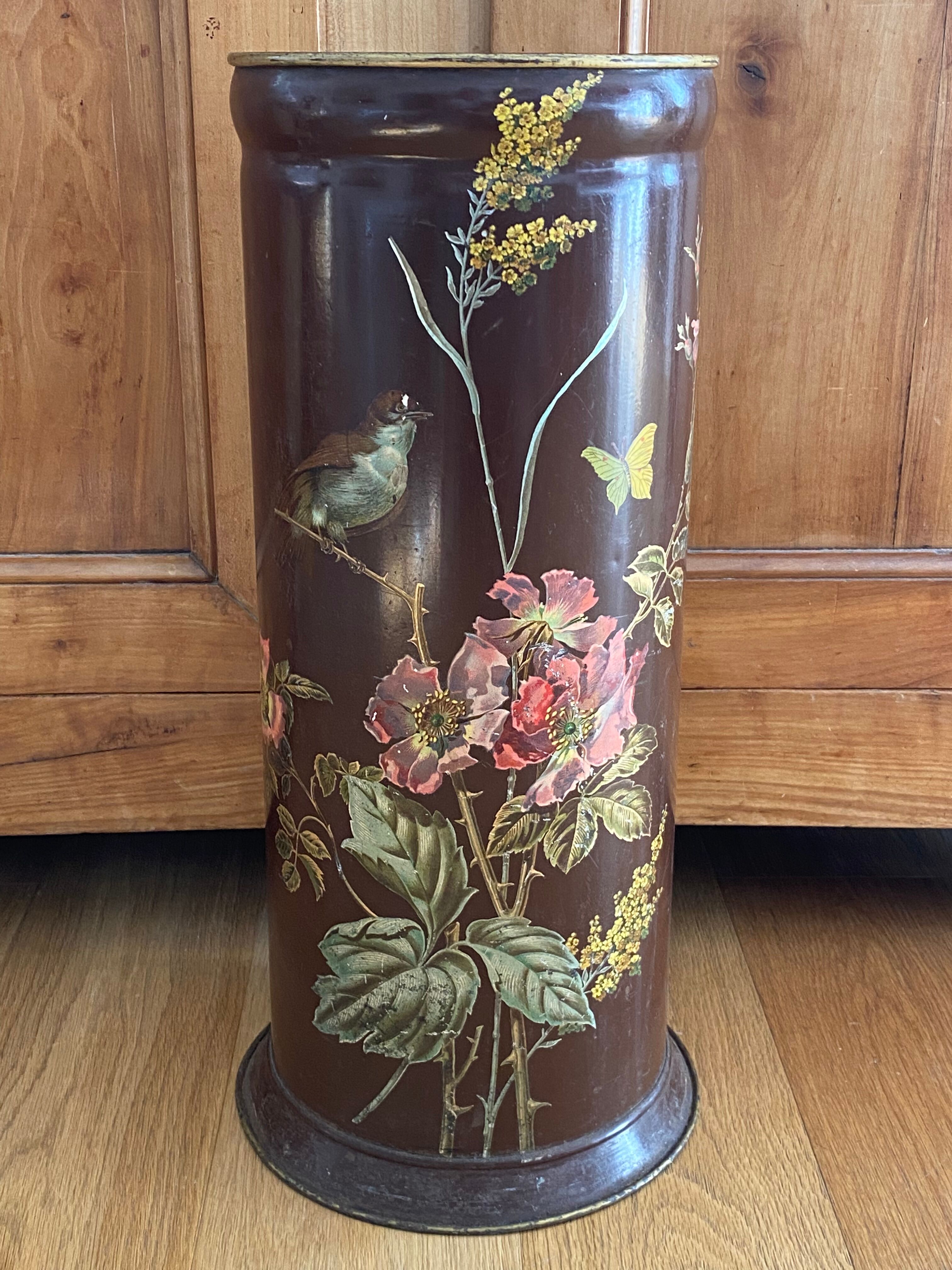 Napoleon III painted sheet metal umbrella holder